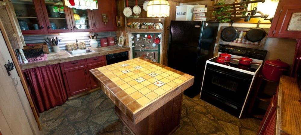 Country Woods Inn Glen Rose Extérieur photo