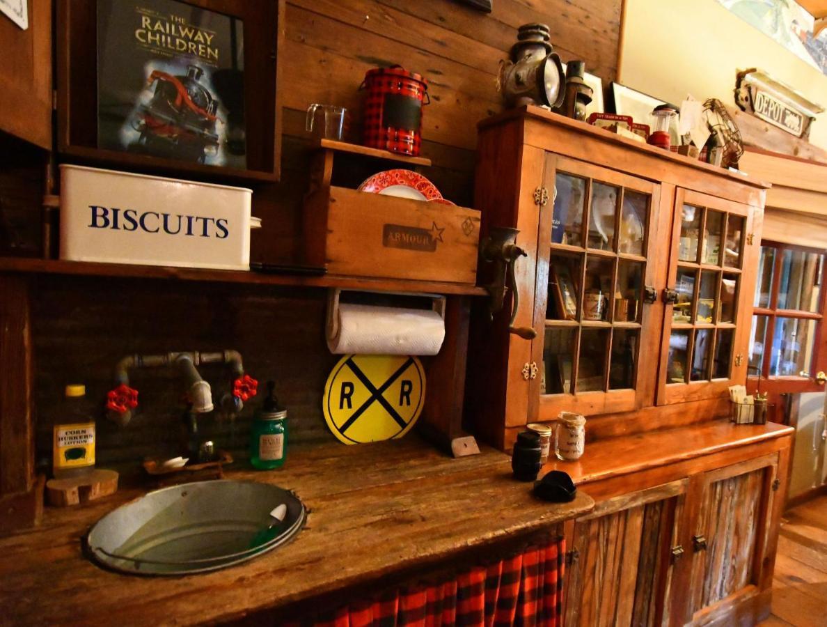 Country Woods Inn Glen Rose Extérieur photo